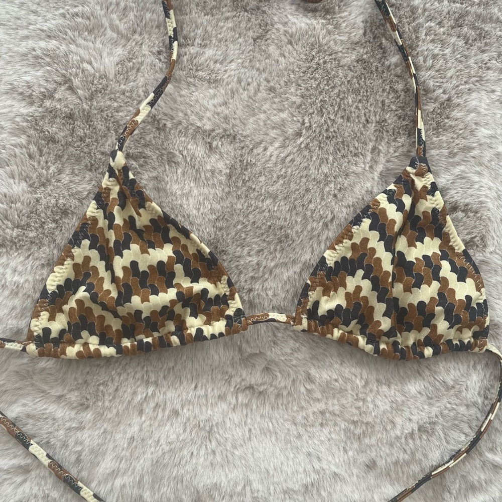 Triangl bikini top NWOT